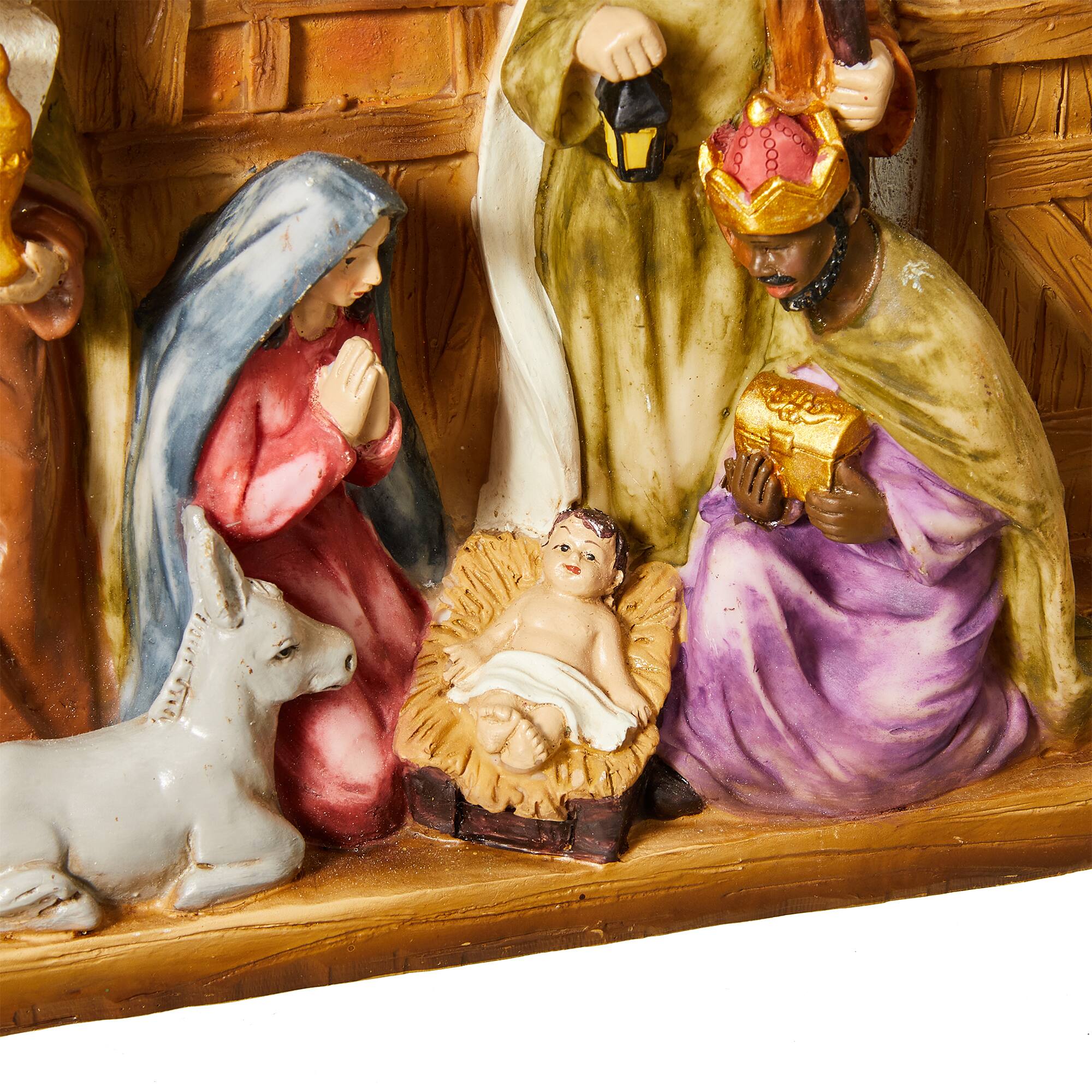Glitzhome® 9" Nativity Décor